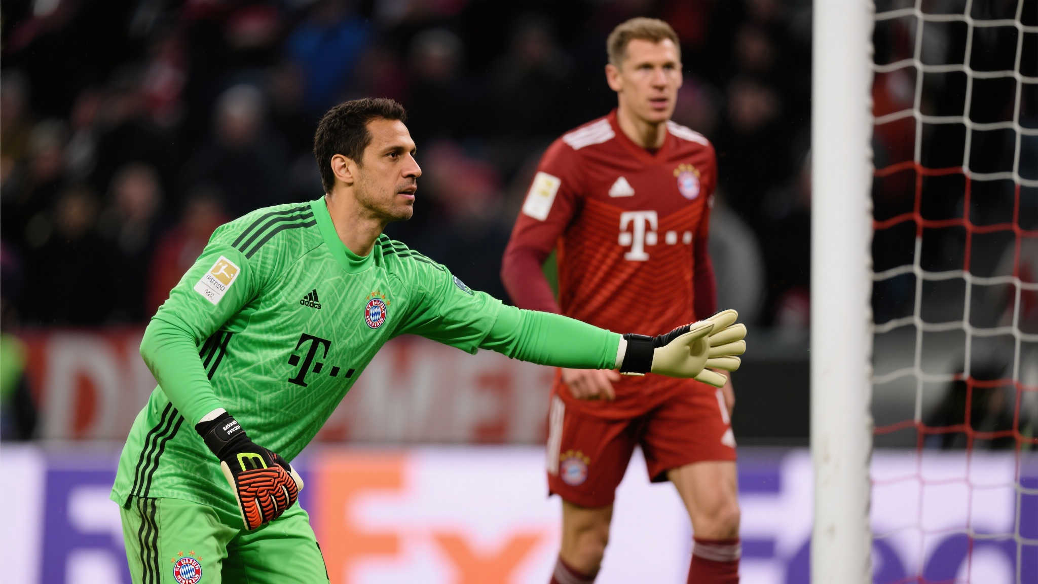 颜骏凌三连扑展现何种巅峰实力？